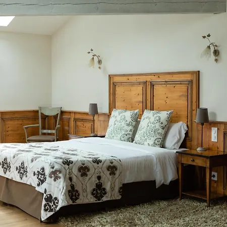 Héloïse De Charme Puisseguin