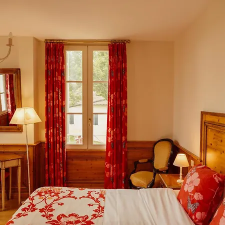 Château De Môle 3* Puisseguin